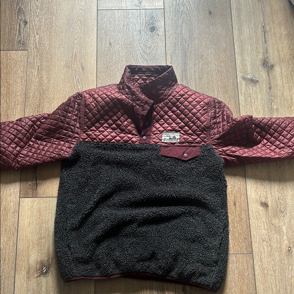 Patagonia Quilted Burgundy and Black pullover